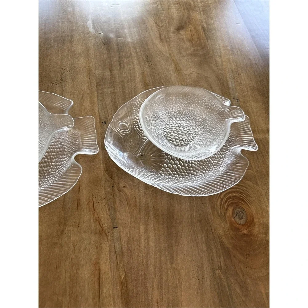 Vintage Arcoroc FRANCE Poisson Clear Glass FISH (2) Plates And (2) Bowls!